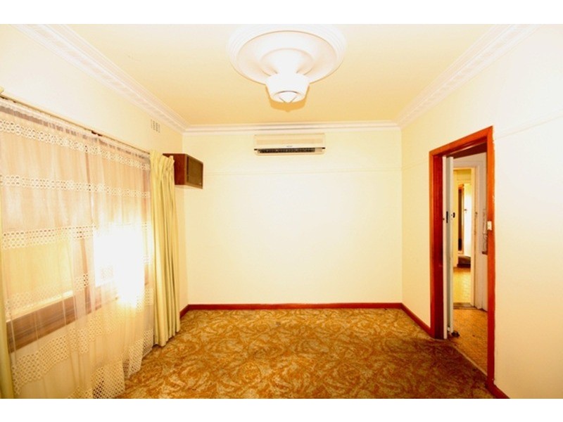 34 Langton Street, Glenroy VIC 3046