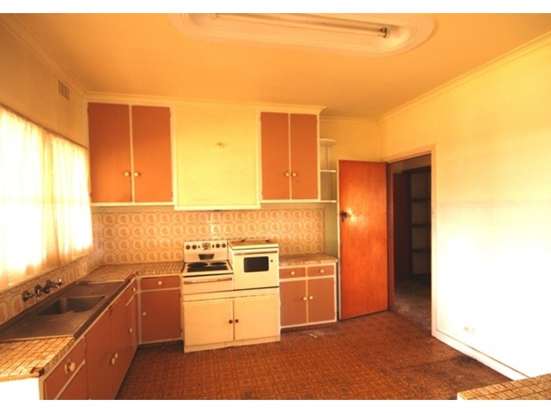 34 Langton Street, Glenroy VIC 3046