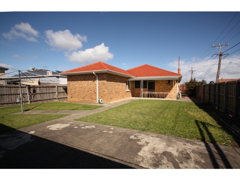 34 Langton Street, Glenroy VIC 3046
