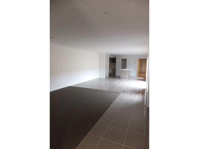 65 Venezia Promenade, Greenvale VIC 3059