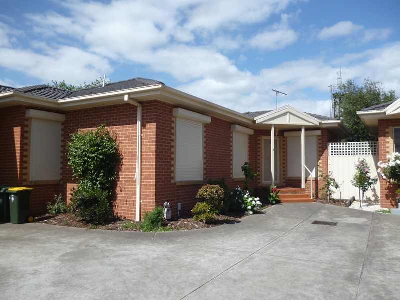 2/76 Langton  Street, Glenroy VIC 3046