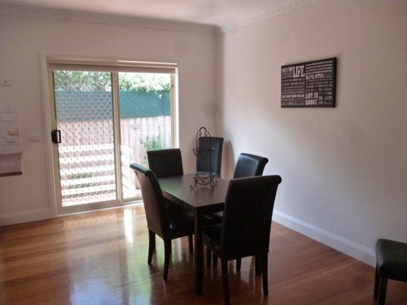 2/76 Langton  Street, Glenroy VIC 3046