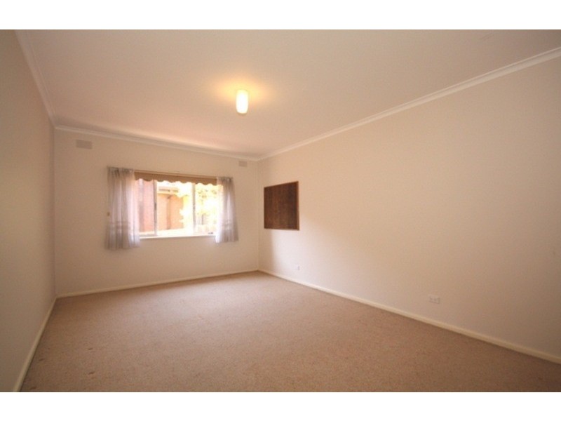 1/49 Chapman  Avenue, Glenroy VIC 3046