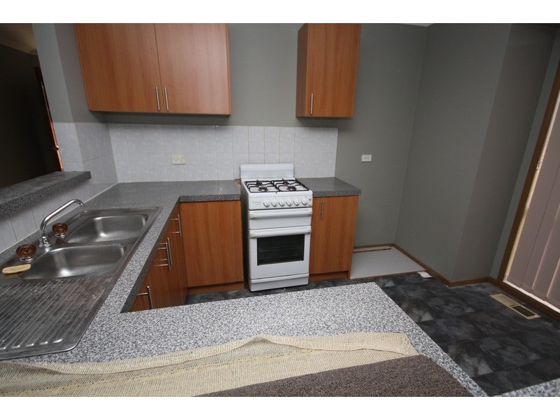 12 Belar Court, Meadow Heights VIC 3048