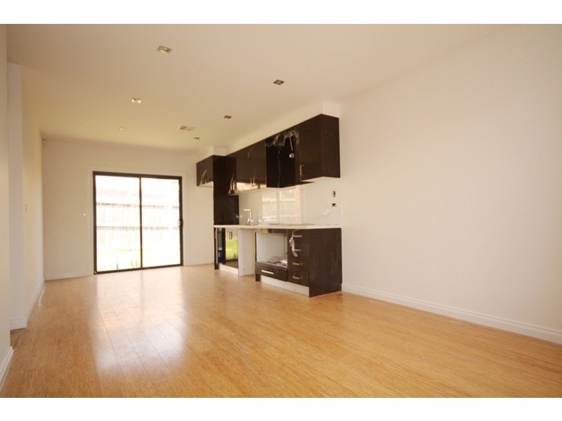 81 Pecham Street, Glenroy VIC 3046