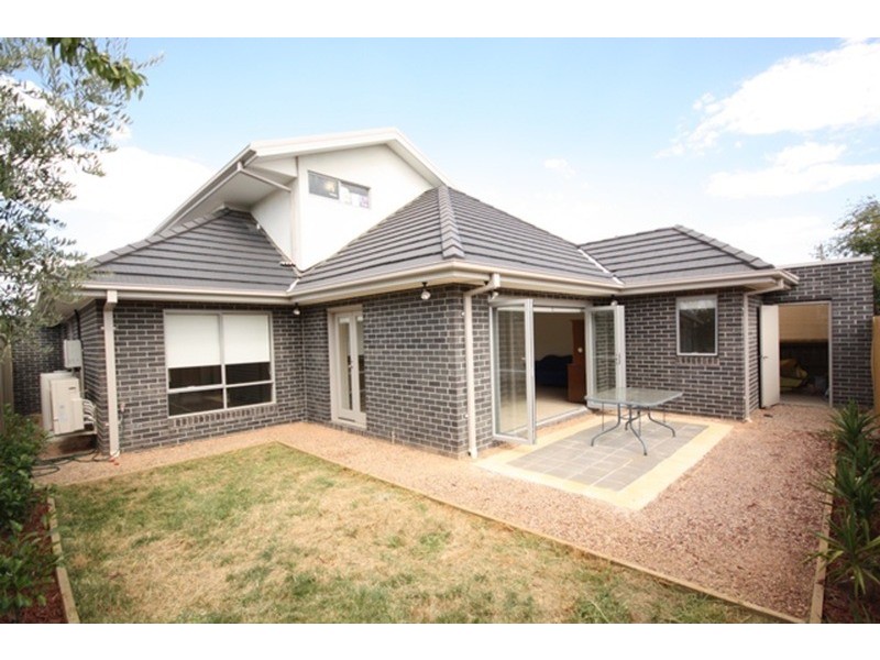 2/61 Maude  Avenue, Glenroy VIC 3046