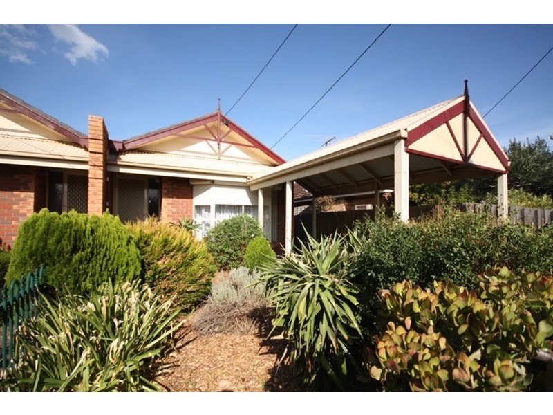 2/198 Derby  Street, Pascoe Vale VIC 3044