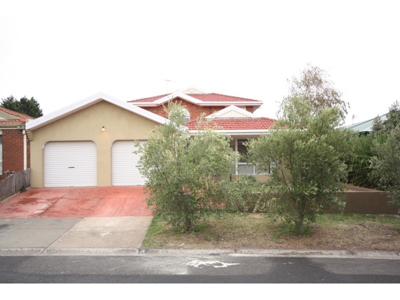4 PARKER Court, Roxburgh Park VIC 3064