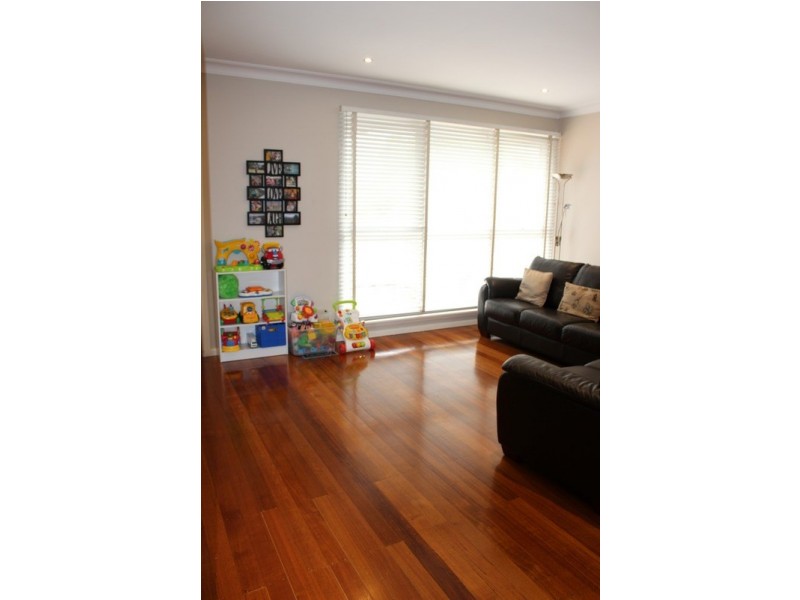 4 George Street, Glenroy VIC 3046