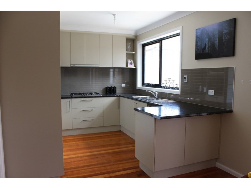 4 George Street, Glenroy VIC 3046