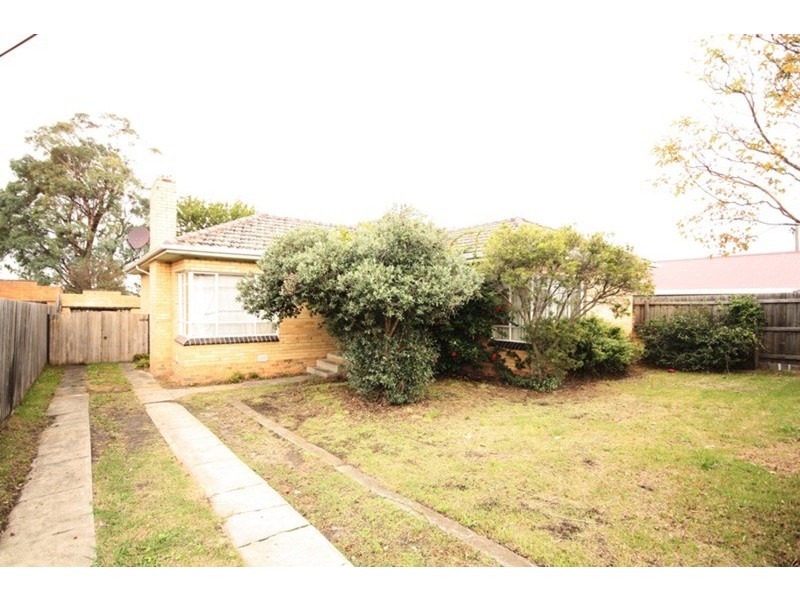 49 Gladstone Parade, Glenroy VIC 3046