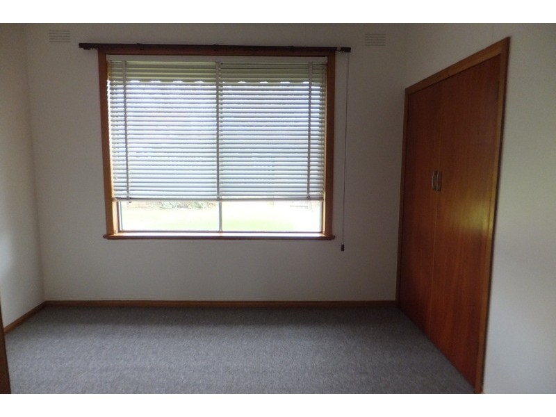 76 Wheatsheaf Road, Glenroy VIC 3046