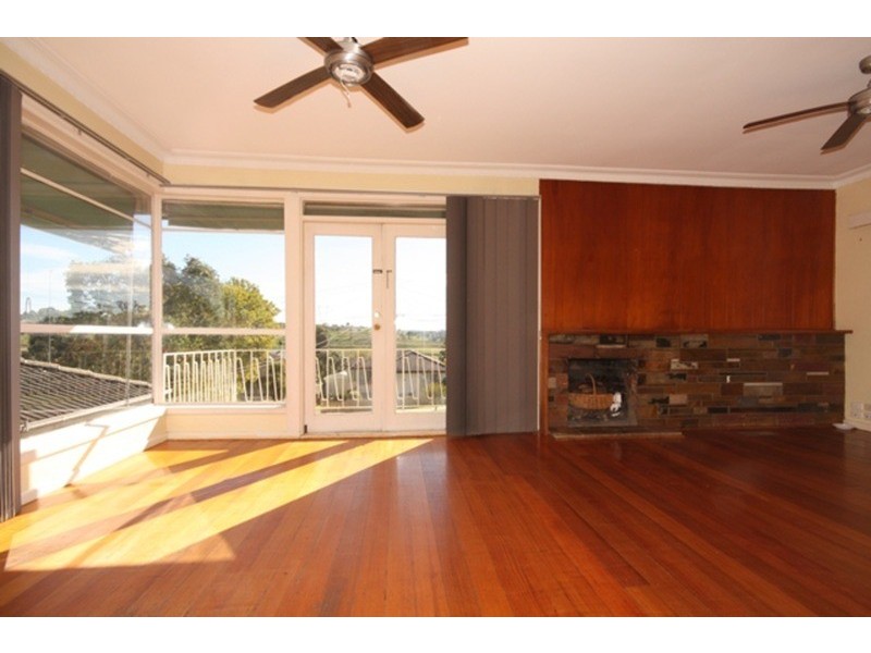 37 Moonee Boulevard, Glenroy VIC 3046
