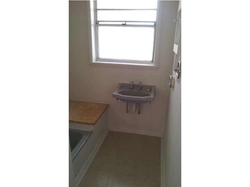 21 Colac Street, Dallas VIC 3047