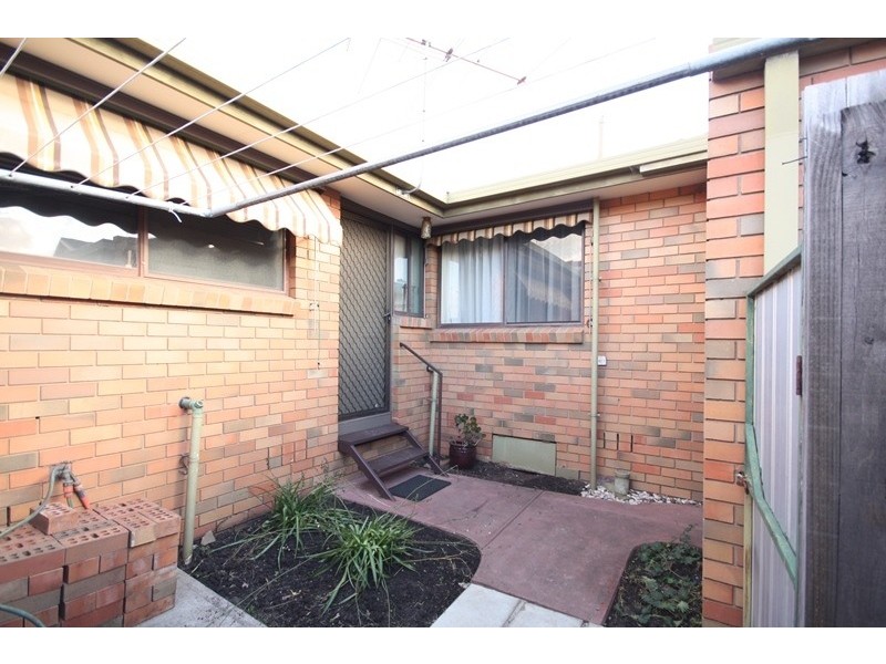 3/81 Station Road, Glenroy VIC 3046