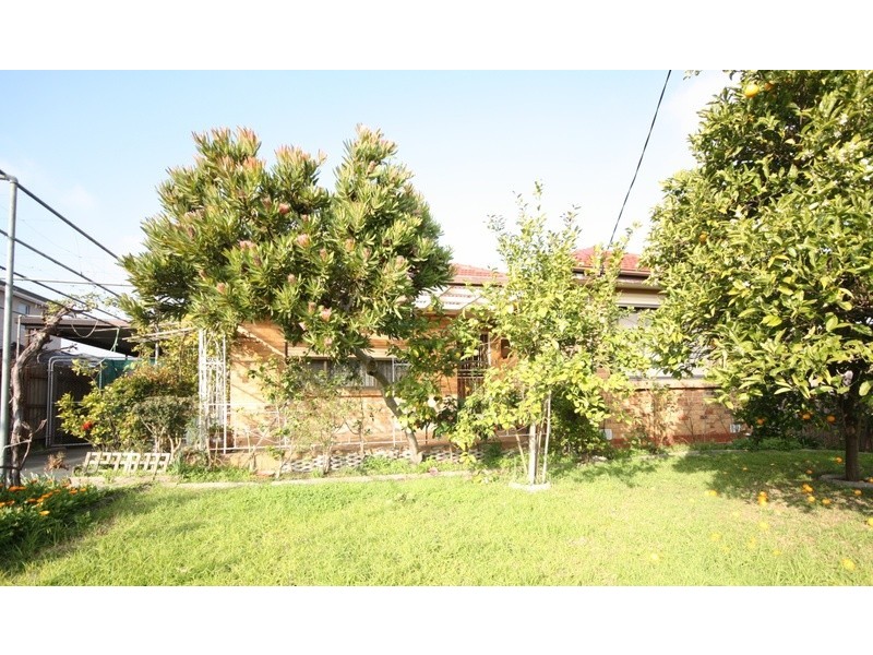64 Widford Street, Glenroy VIC 3046