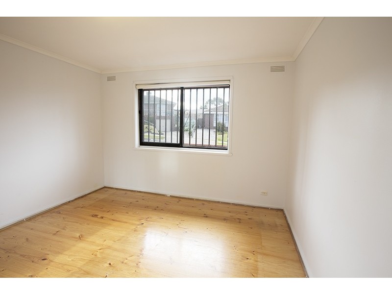 71 Bamford Avenue, Westmeadows VIC 3049