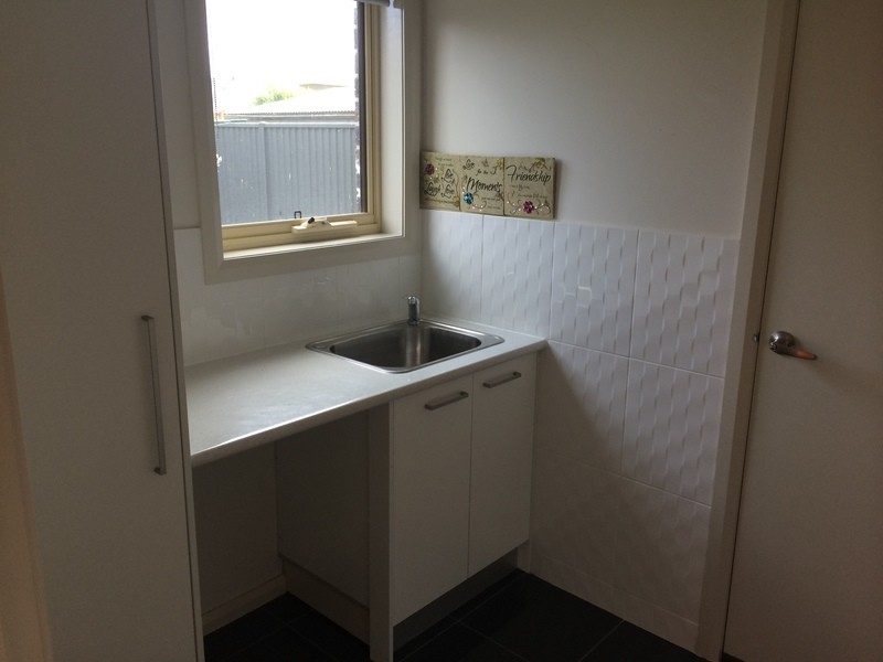 2/22 Apollo Crescent, Dallas VIC 3047