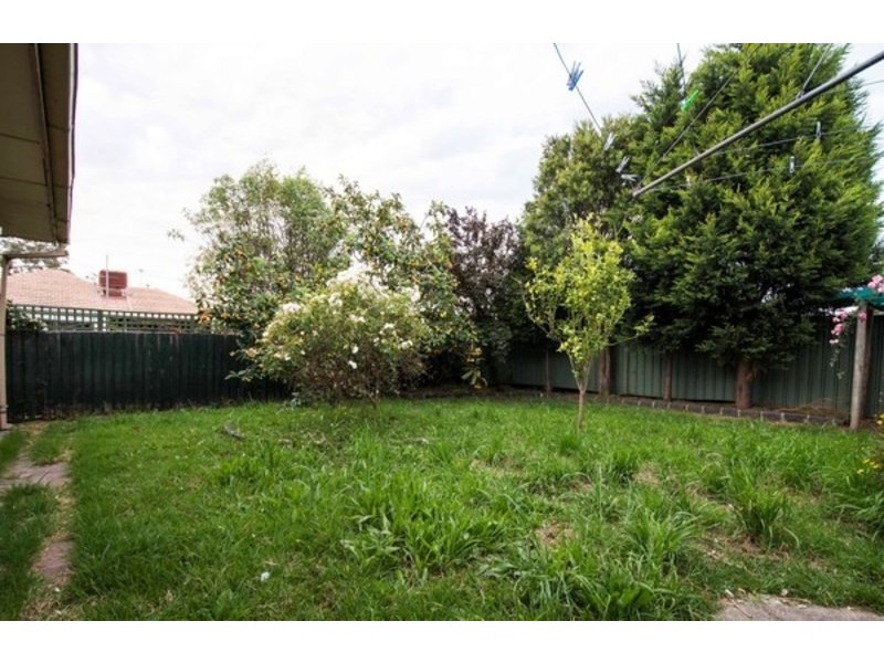 17 Kilmore Crescent, Dallas VIC 3047