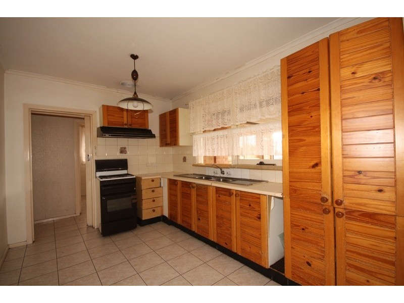 44 Stewart  Grove, Campbellfield VIC 3061