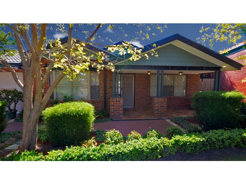 22 Greensted Grove, Roxburgh Park VIC 3064