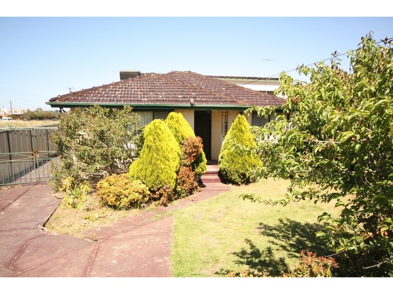 1 Augustine Terrace, Glenroy VIC 3046