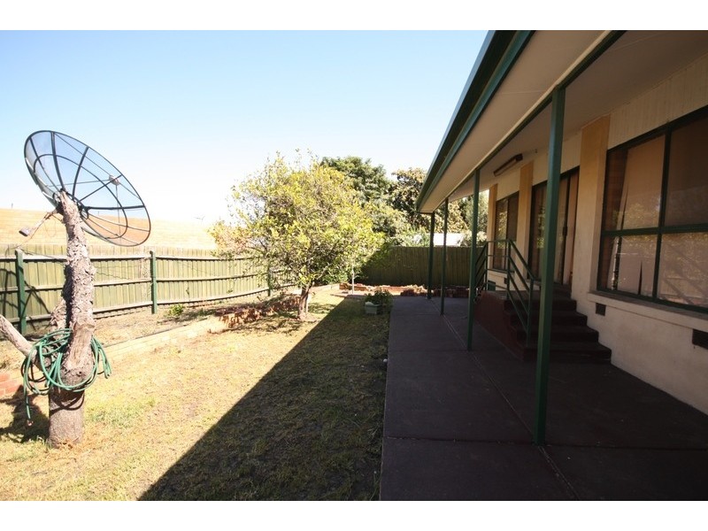 1 Augustine Terrace, Glenroy VIC 3046