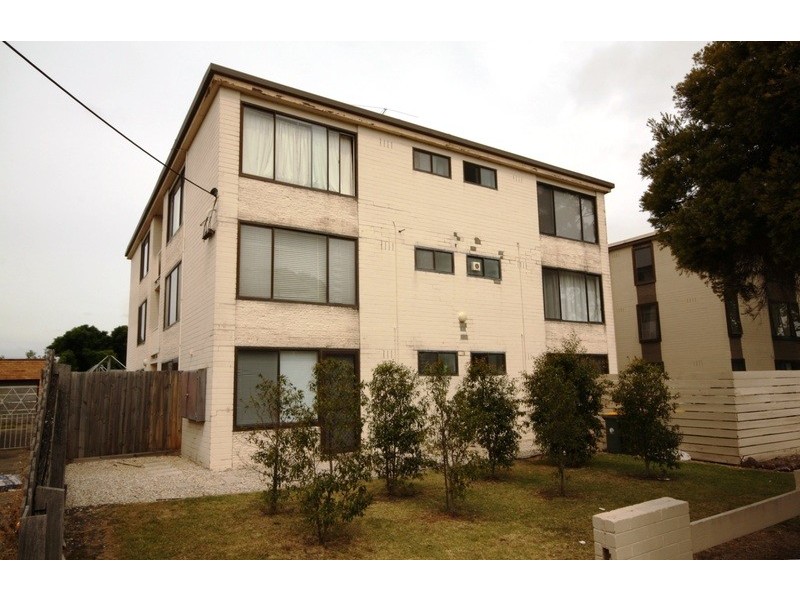 8/14 Salisbury Street, Glenroy VIC 3046