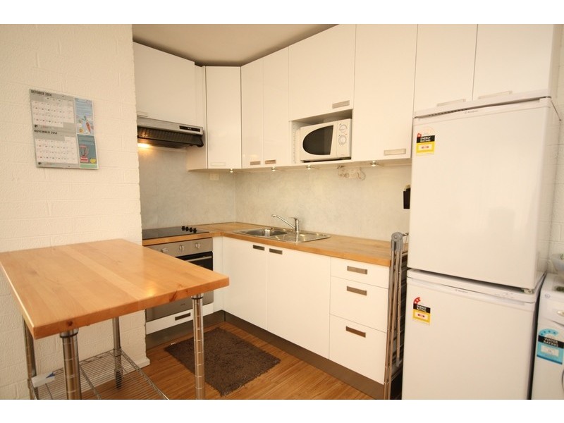 8/14 Salisbury Street, Glenroy VIC 3046