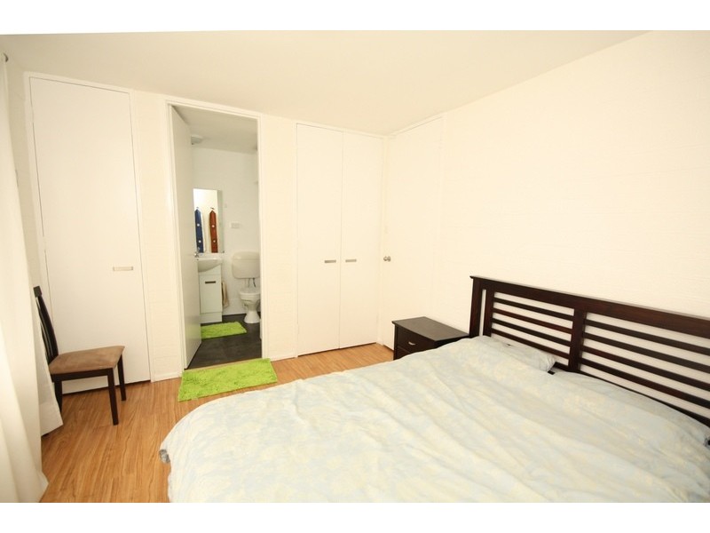 8/14 Salisbury Street, Glenroy VIC 3046