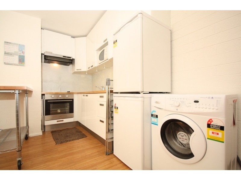 8/14 Salisbury Street, Glenroy VIC 3046