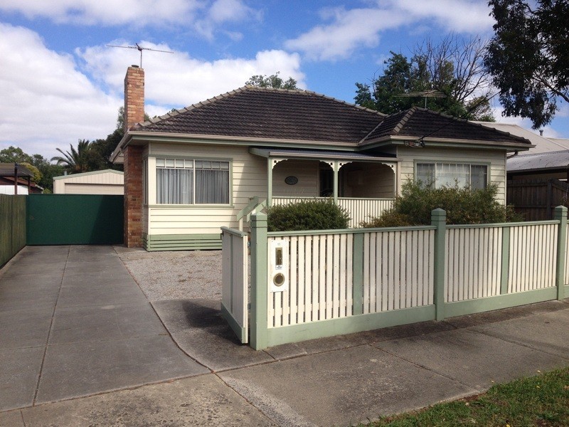 11 Langton Street, Glenroy VIC 3046