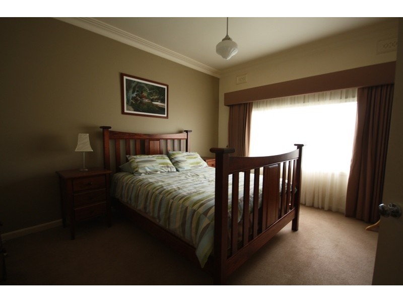 11 Langton Street, Glenroy VIC 3046