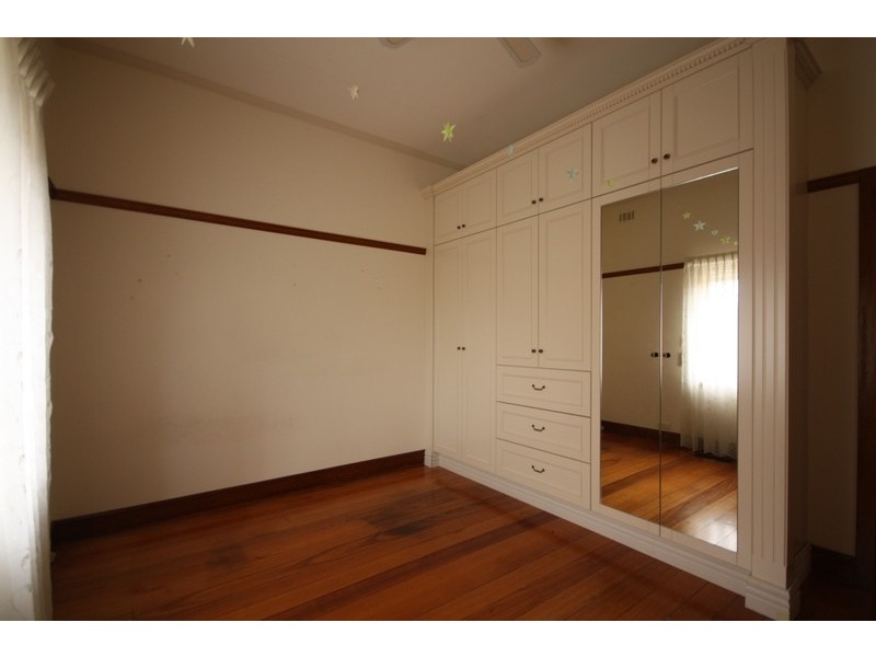 65 Chapman Avenue, Glenroy VIC 3046