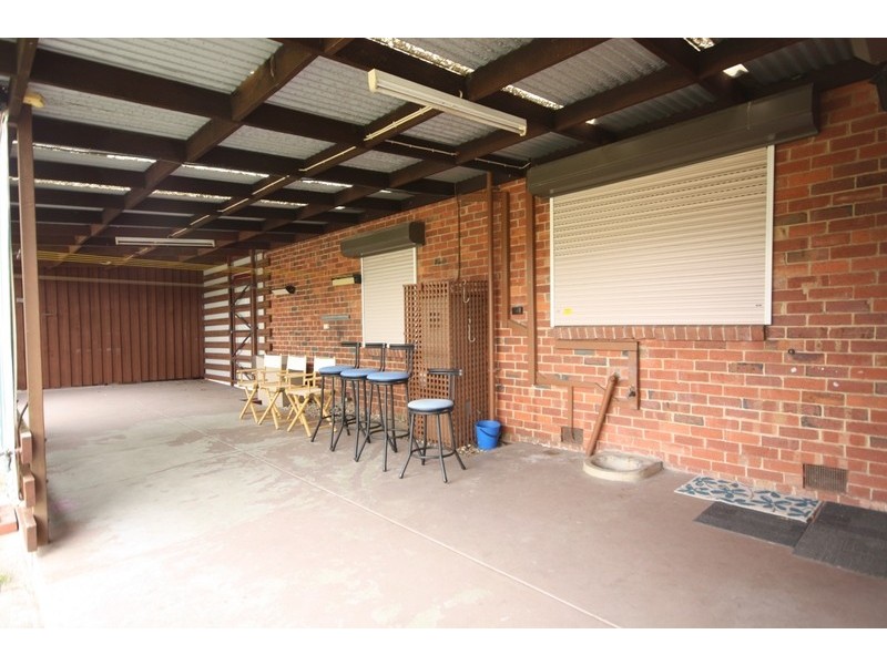 65 Chapman Avenue, Glenroy VIC 3046