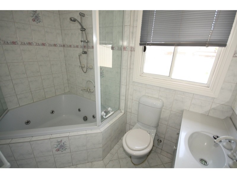 5 Nicholas Street, Broadmeadows VIC 3047