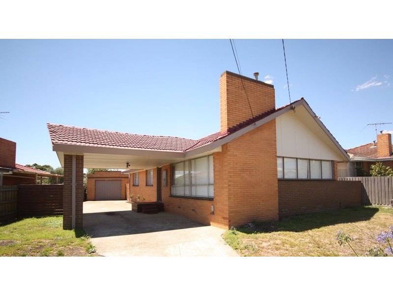 18 Smeaton Avenue, Dallas VIC 3047