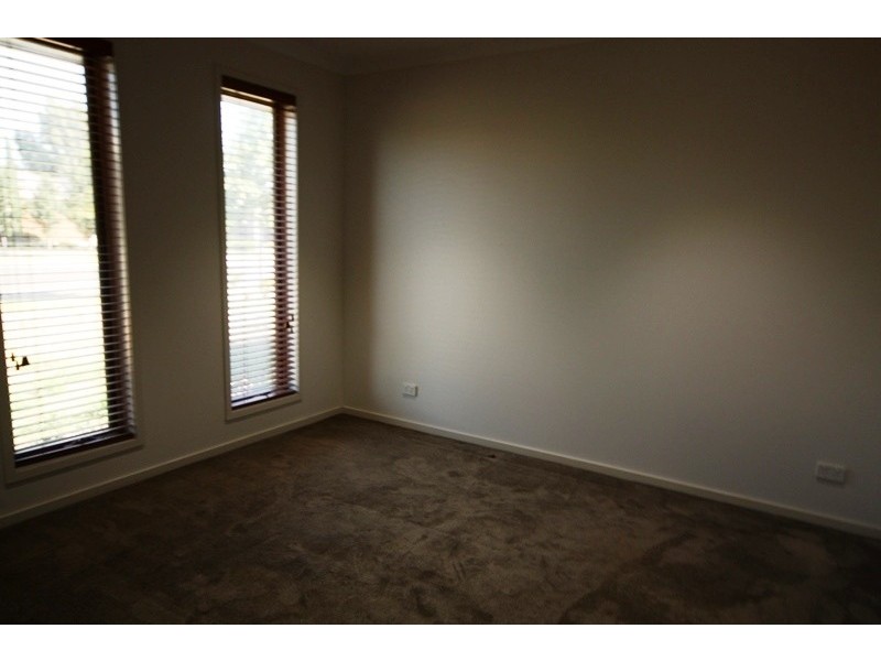 104 Mernda Village Drive, Mernda VIC 3754