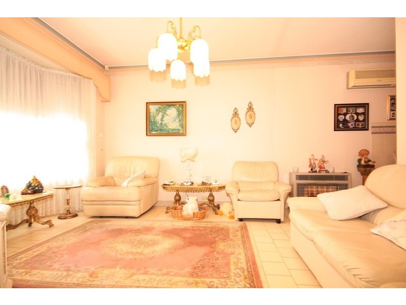 118 Hilton Street, Glenroy VIC 3046