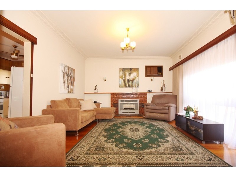 115 Tarana Avenue, Glenroy VIC 3046