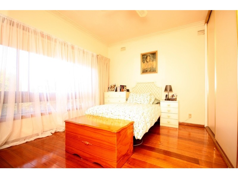 115 Tarana Avenue, Glenroy VIC 3046