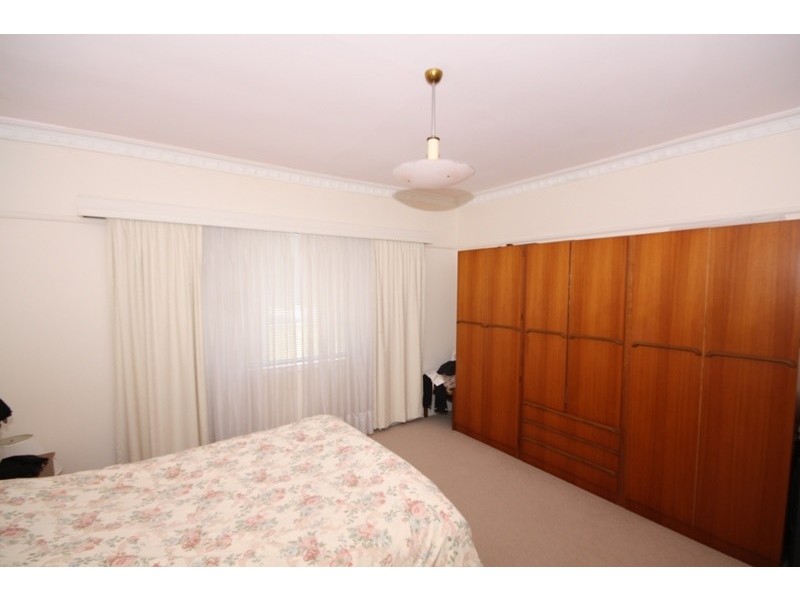 16 Danin Street, Pascoe Vale VIC 3044