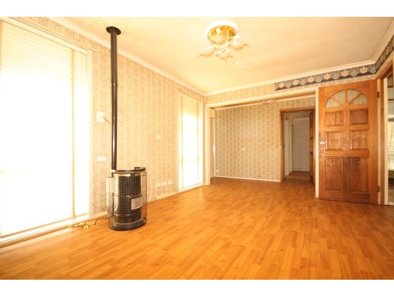 16 Paisley Street, Coolaroo VIC 3048