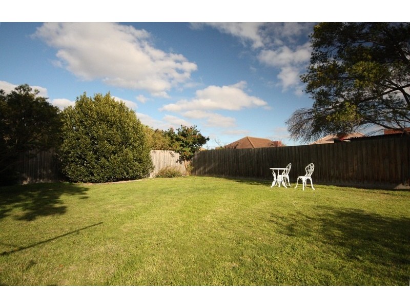 15 Granville Street, Glenroy VIC 3046