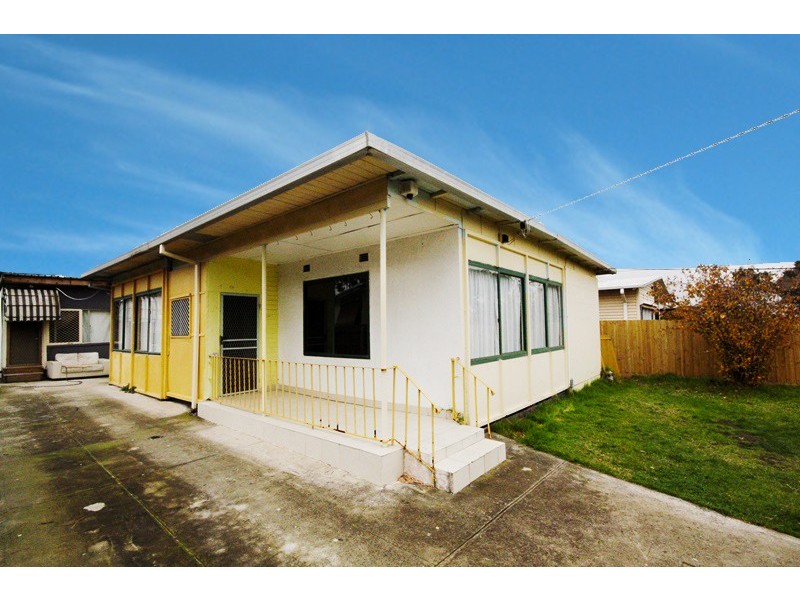 12 Gosford Crescent, Broadmeadows VIC 3047
