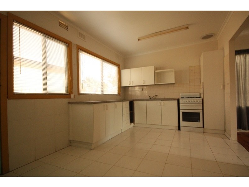 12 Gosford Crescent, Broadmeadows VIC 3047