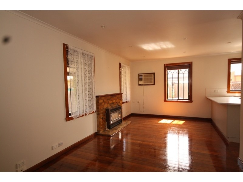 26 Sunset Boulevard, Jacana VIC 3047