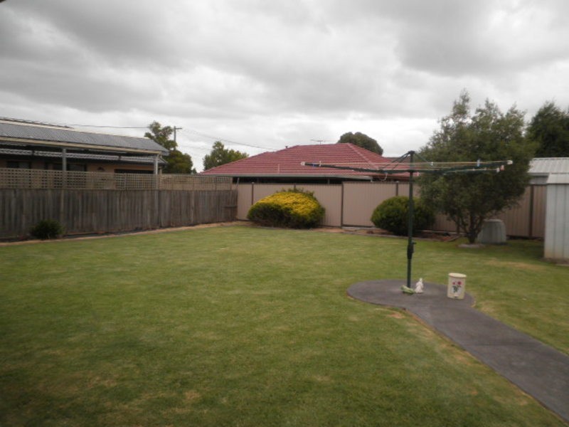 1415 Pascoe Vale Road, Meadow Heights VIC 3048