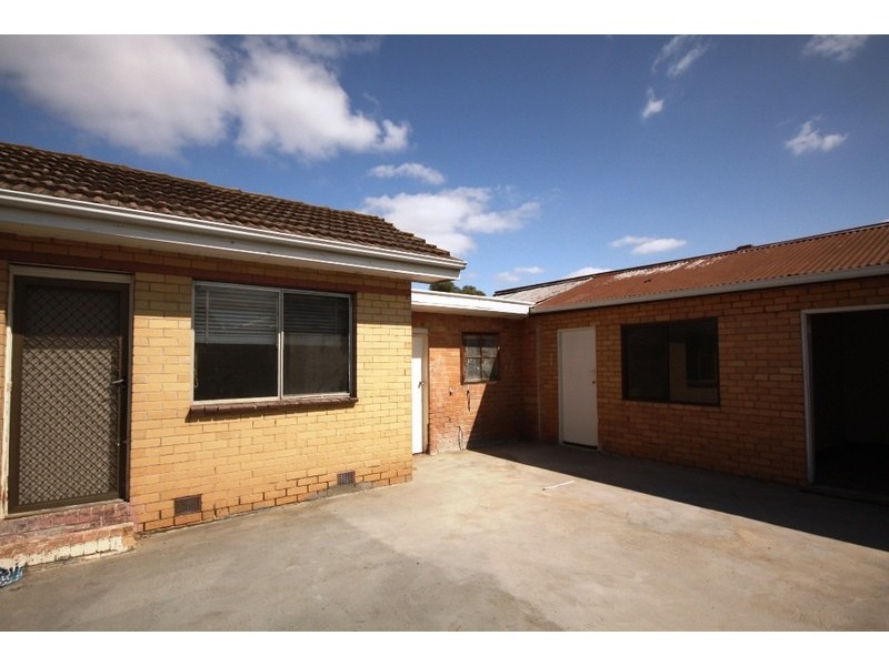 2A Lynch Road, Fawkner VIC 3060