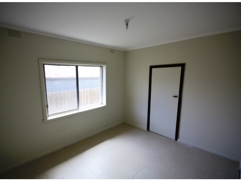 2A Lynch Road, Fawkner VIC 3060